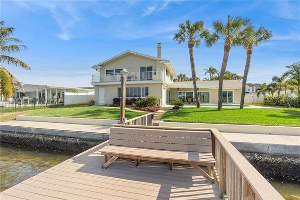 Backyard, Exterior, Lake