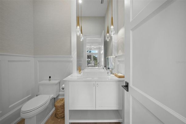 Bathroom, Interior, Pendant Lights, Wood Texture Flooring