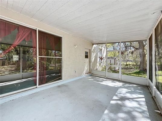 Empty room, Interior, Sun Room