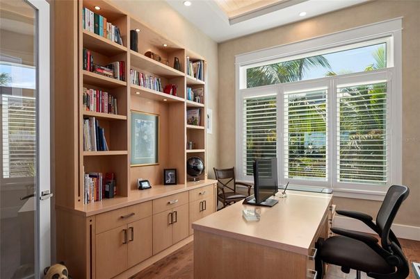 Home Office, Interior, Recessed Lighting, Wood Texture Flooring