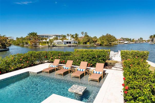 Exterior, Lake, Pool