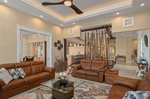 Dining room, Interior, Living room, Pendant Lights, Recessed Lighting
