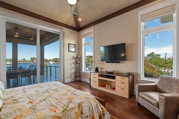 Bedroom, Interior, Recessed Lighting, Water, Wood Texture Flooring