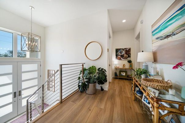 Interior, Pendant Lights, Recessed Lighting, Wood Texture Flooring