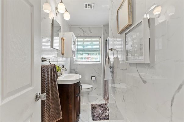 Bathroom, Interior, Marble, Marble Walls