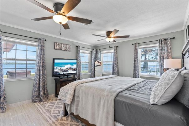 Bedroom, Interior, Water, Wood Texture Flooring