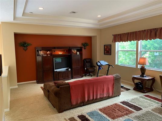Fitness Equipment, Interior, Living room, Recessed Lighting