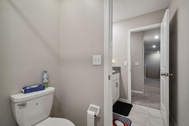 Bathroom, Interior, Recessed Lighting