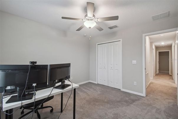 Home Office, Interior