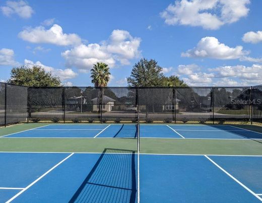 Exterior, Tennis Courts