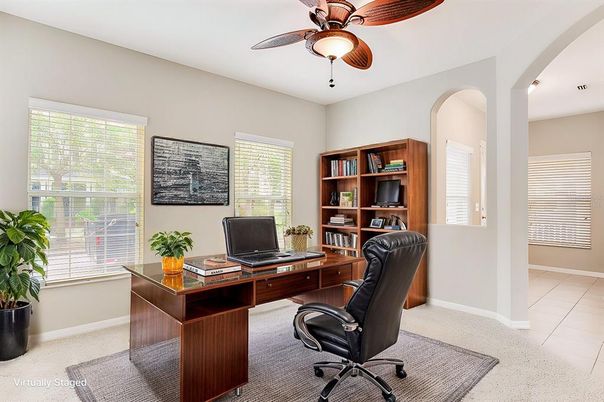 Home Office, Interior