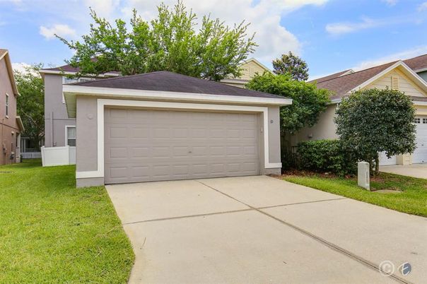 Detached Garage, Exterior