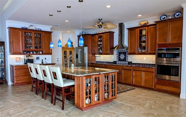 Interior, Kitchen, Pendant Lights, Recessed Lighting, Stainless Steel Appliances