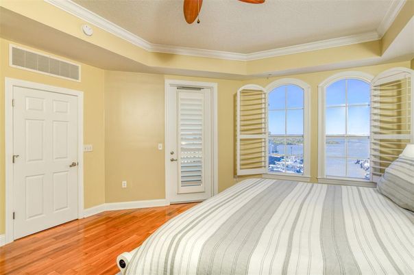 Bedroom, Interior, Water, Wood Texture Flooring
