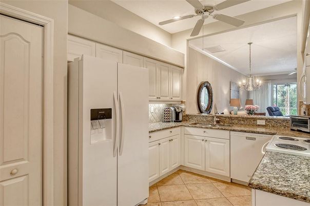 Chandelier, Interior, Kitchen, Recessed Lighting