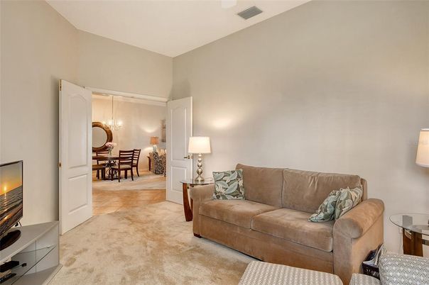 Dining room, Interior, Living room, Pendant Lights