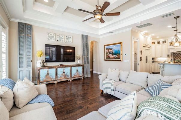 Interior, Kitchen, Living room, Pendant Lights, Recessed Lighting, Wood Texture Flooring