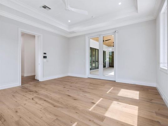 Empty room, Interior, Recessed Lighting, Wood Texture Flooring