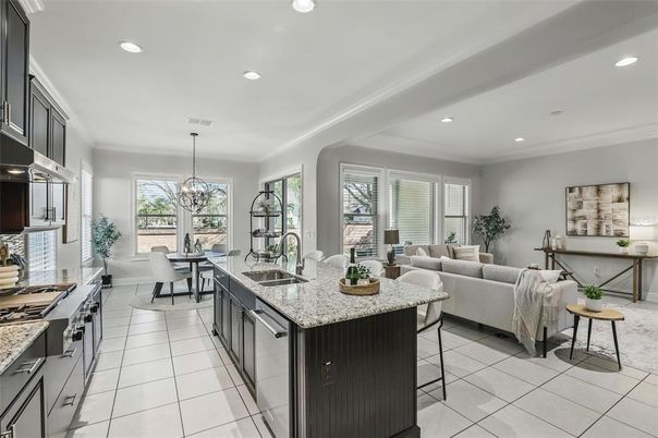 Chandelier, Dining room, Interior, Kitchen, Living room, Pendant Lights, Recessed Lighting