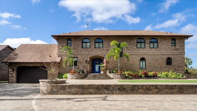 Attached, Exterior, Facade, Brick Facade, Mediterranean