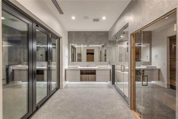 Bathroom, Interior, Recessed Lighting