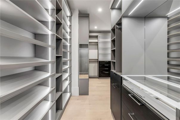 Interior, Recessed Lighting, Walk-in Closets, Wood Texture Flooring