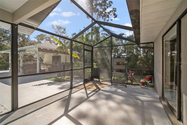Glass Ceilings, Interior, Sun Room