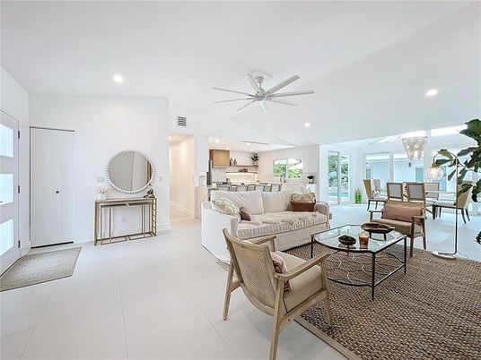 Dining room, Interior, Kitchen, Living room, Pendant Lights, Recessed Lighting