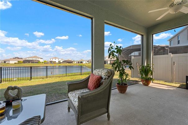 Exterior, Sun Room, Water