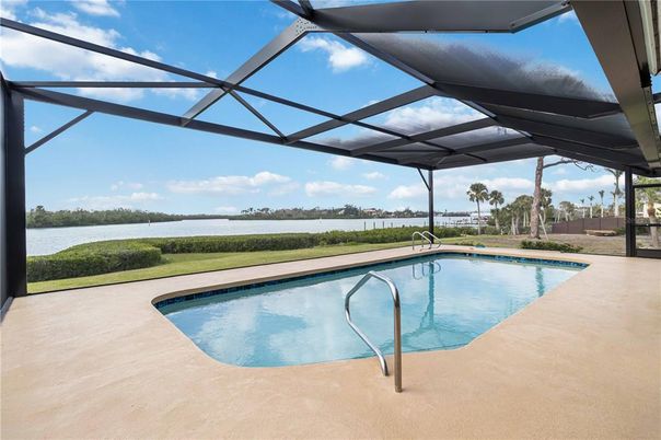 Glass Ceilings, Interior, Pool, Sun Room, Water