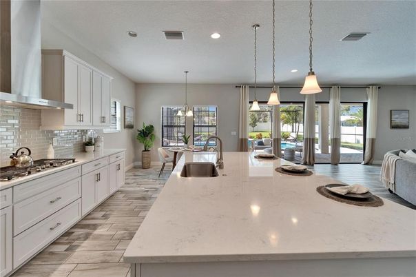 Dining room, Interior, Kitchen, Pendant Lights, Recessed Lighting, Wood Texture Flooring