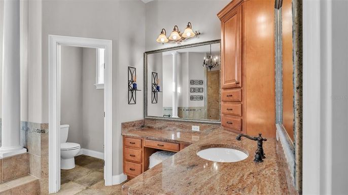 Bathroom, Dual Sink Vanities, Interior