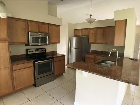 Interior, Kitchen, Pendant Lights, Stainless Steel Appliances