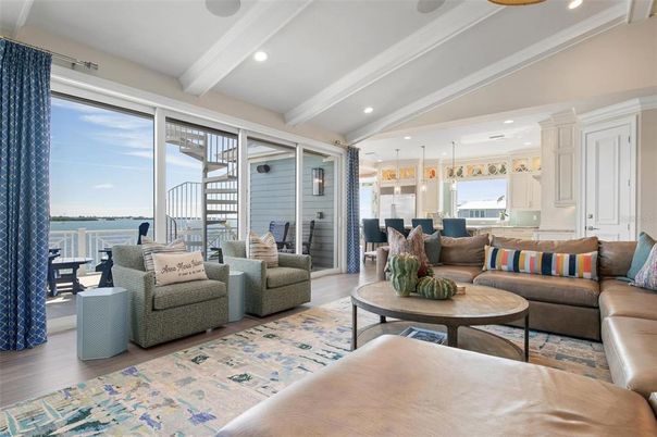 Interior, Living room, Pendant Lights, Recessed Lighting, Water, Wood Texture Flooring