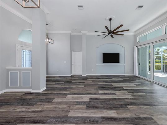 Empty room, Interior, Pendant Lights, Wood Texture Flooring