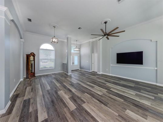 Empty room, Interior, Pendant Lights, Wood Texture Flooring