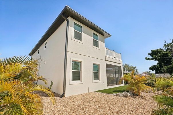 Backyard, Exterior