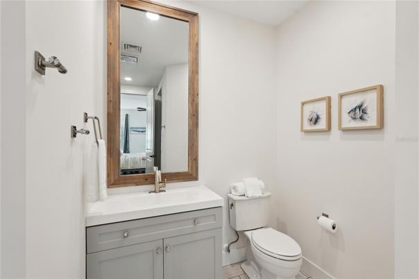 Bathroom, Interior, Recessed Lighting