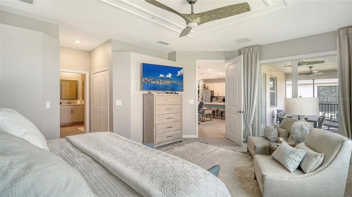 Bedroom, Interior, Recessed Lighting