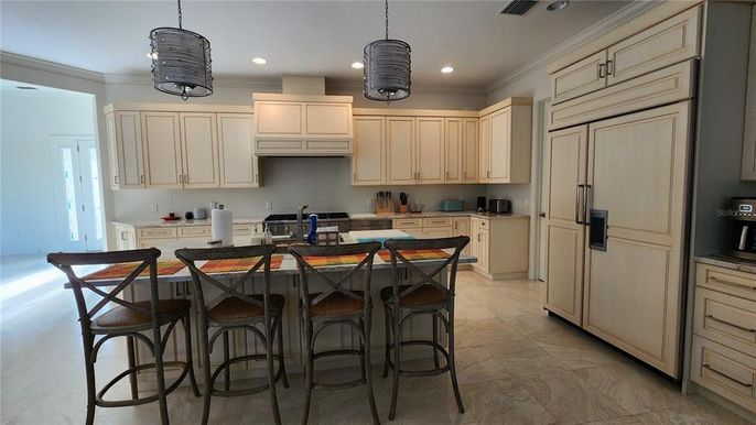 Interior, Kitchen, Pendant Lights, Recessed Lighting