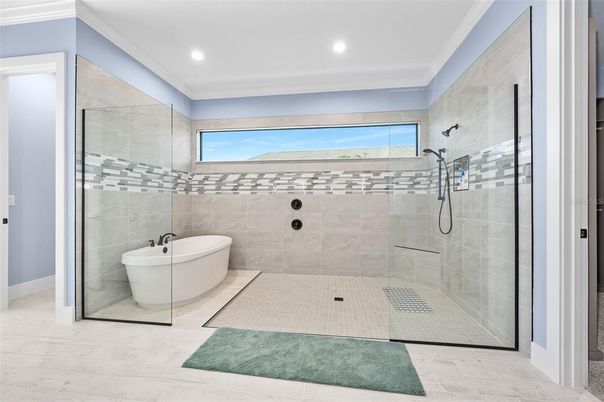 Bathroom, Free Standing Baths, Glass Shower, Interior, Recessed Lighting
