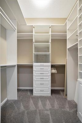Interior, Walk-in Closets