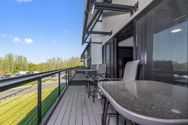 Exterior, Wood Texture Flooring