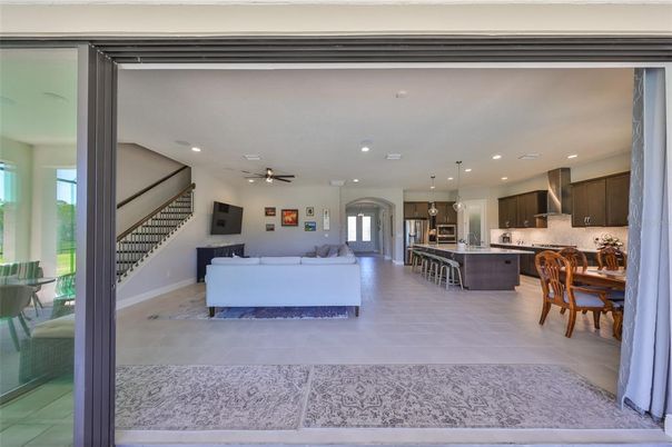 Dining room, Interior, Kitchen, Living room, Pendant Lights, Recessed Lighting, Stainless Steel Appliances