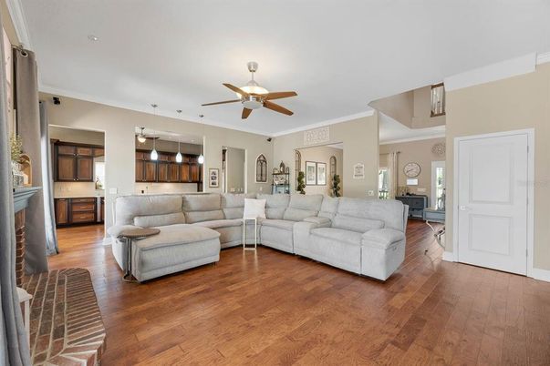 Interior, Kitchen, Living room, Pendant Lights, Wood Texture Flooring