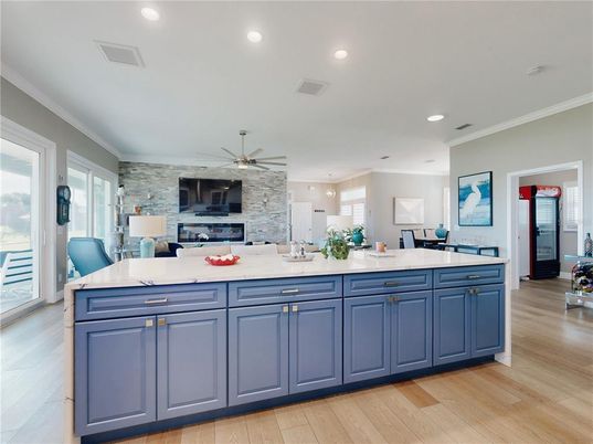 Dining room, Interior, Kitchen, Pendant Lights, Recessed Lighting, Stone Walls, Wood Texture Flooring