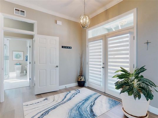 Bathroom, Interior, Pendant Lights, Wood Texture Flooring