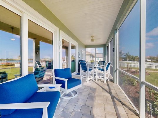 Dining room, Interior, Sun Room, Water