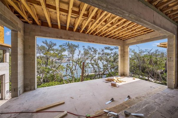 Exterior, Wooden Beams