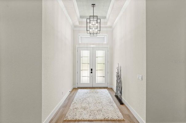 Interior, Pendant Lights, Wood Texture Flooring